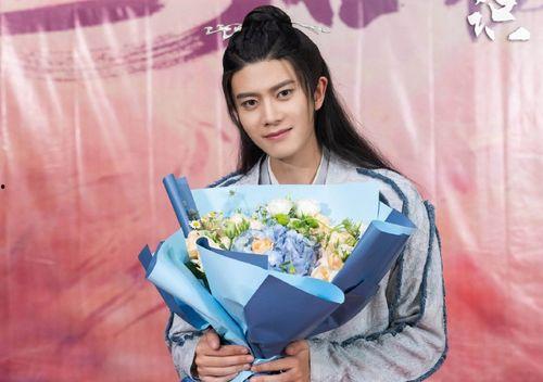 任嘉伦最新爆料新剧,古装传奇,热血江湖再起风云